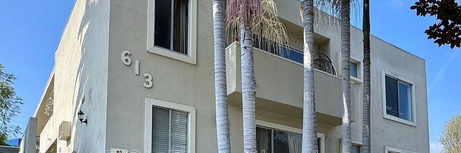 613 Westbourne Drive, West Hollywood